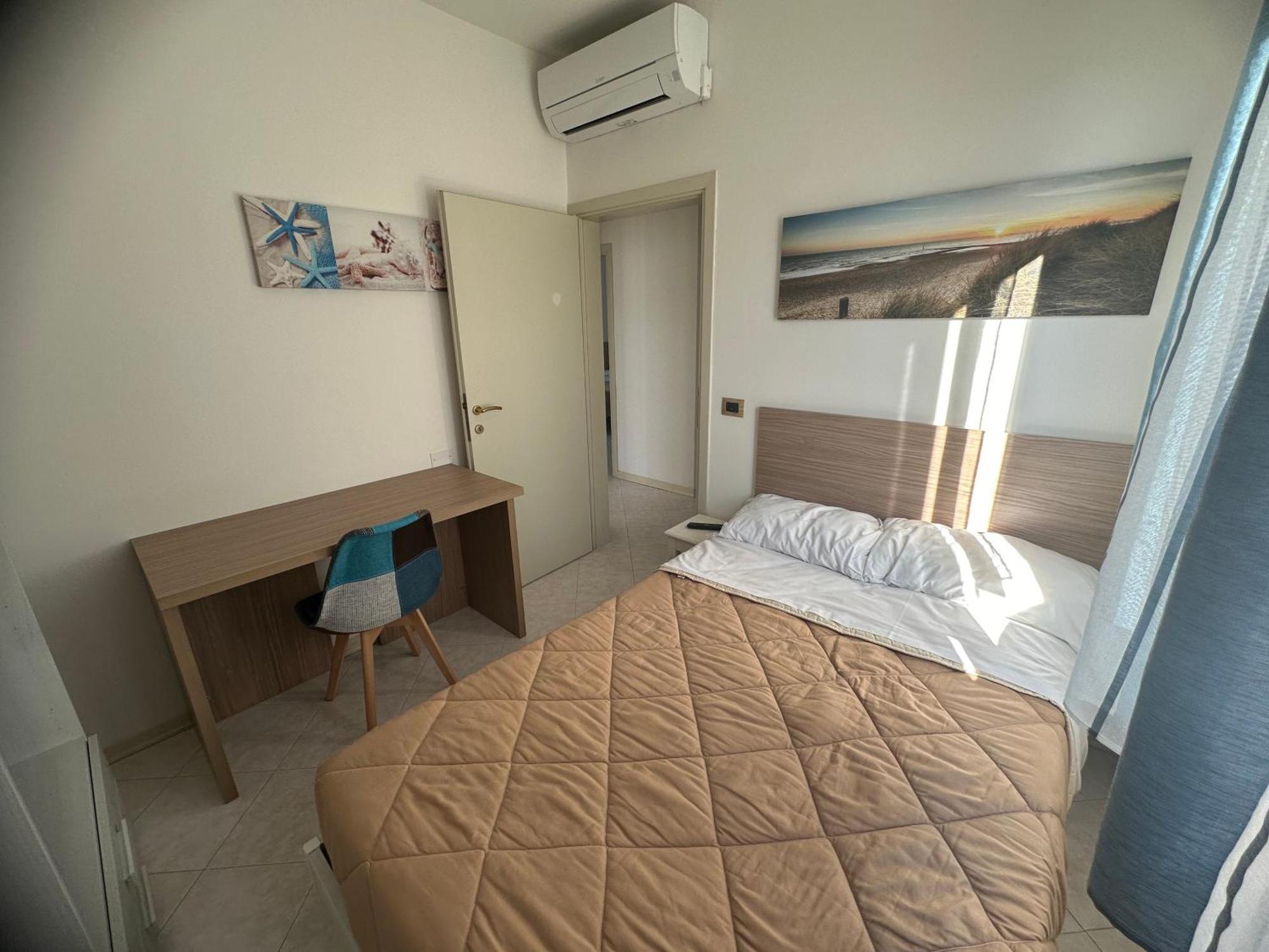 Beach House Holiday Apartments Rimini Exteriér fotografie
