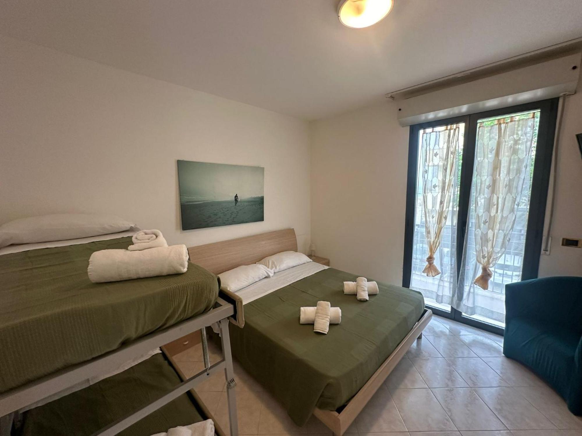 Beach House Holiday Apartments Rimini Exteriér fotografie