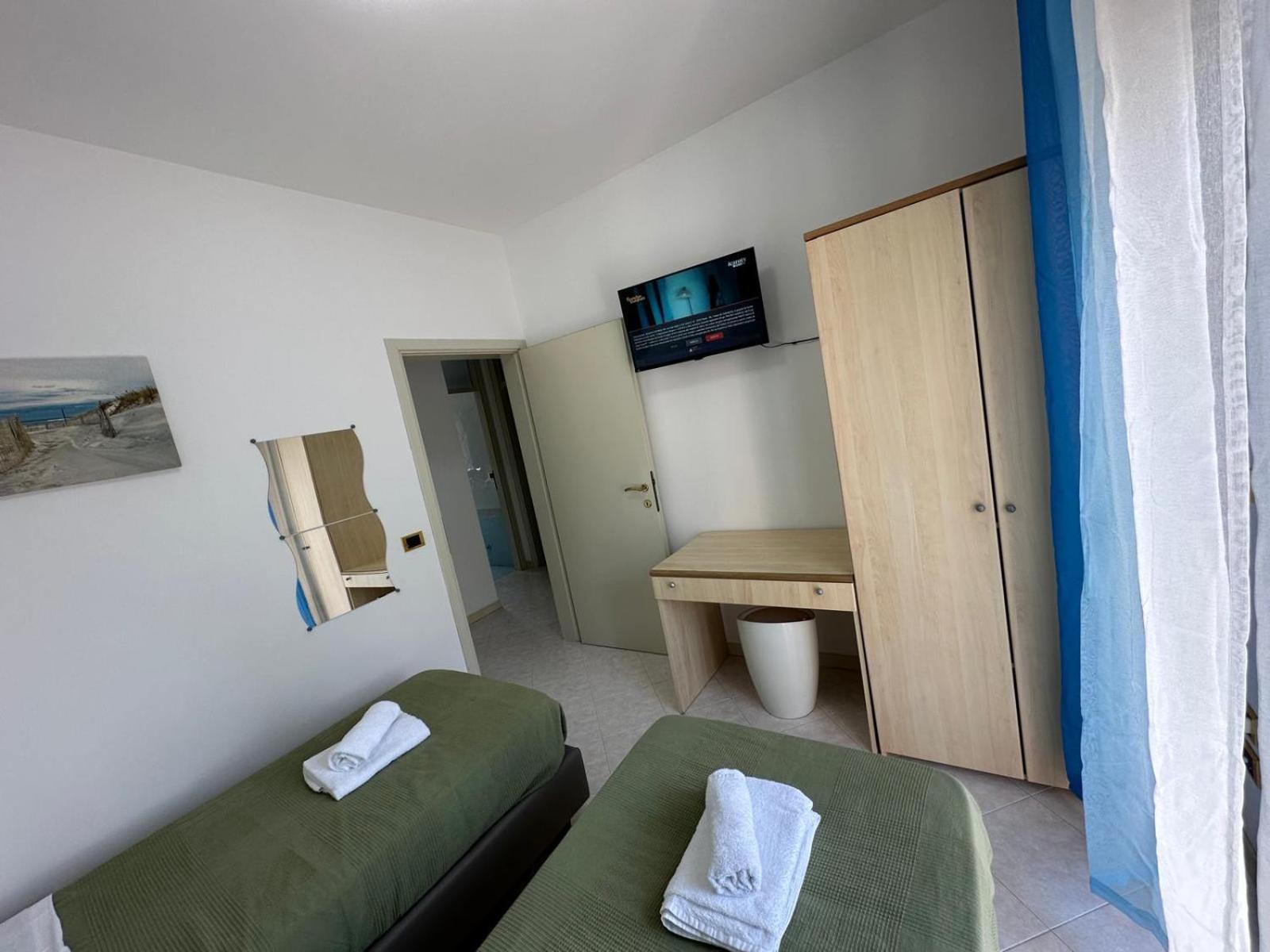Beach House Holiday Apartments Rimini Exteriér fotografie